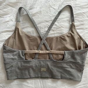 Vuori Grey Long Line Sports Bra Size Medium